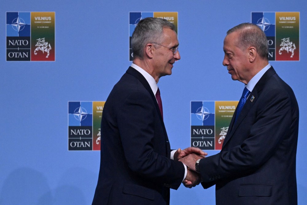 Avrupa basınından Cumhurbaşkanı Erdoğan'ın NATO Zirvesi'nde oynadığı role övgü: Siyasi bir pazarlama ustası - 17