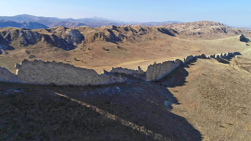 This is Sivas, not China! Called 'The Natural Great Wall of China' - 1