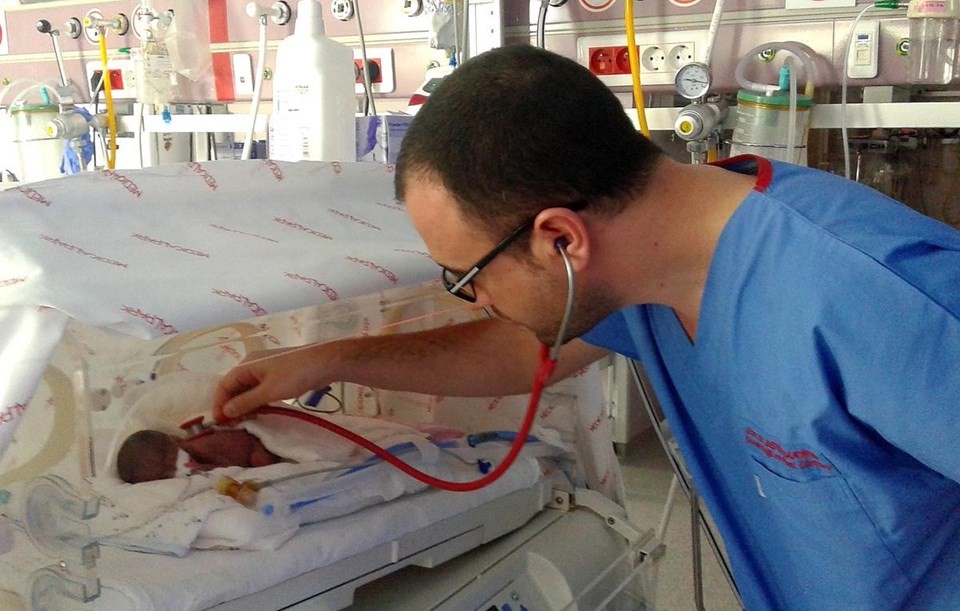 Parmak bebek Miray 'Diren'di - 2