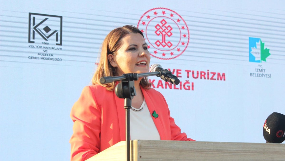 İzmit Belediye Başkanı Fatma Kaplan Hürriyet’e soruşturma izni İzmit Belediye Başkanı Fatma Kaplan Hürriyet’e soruşturma izni