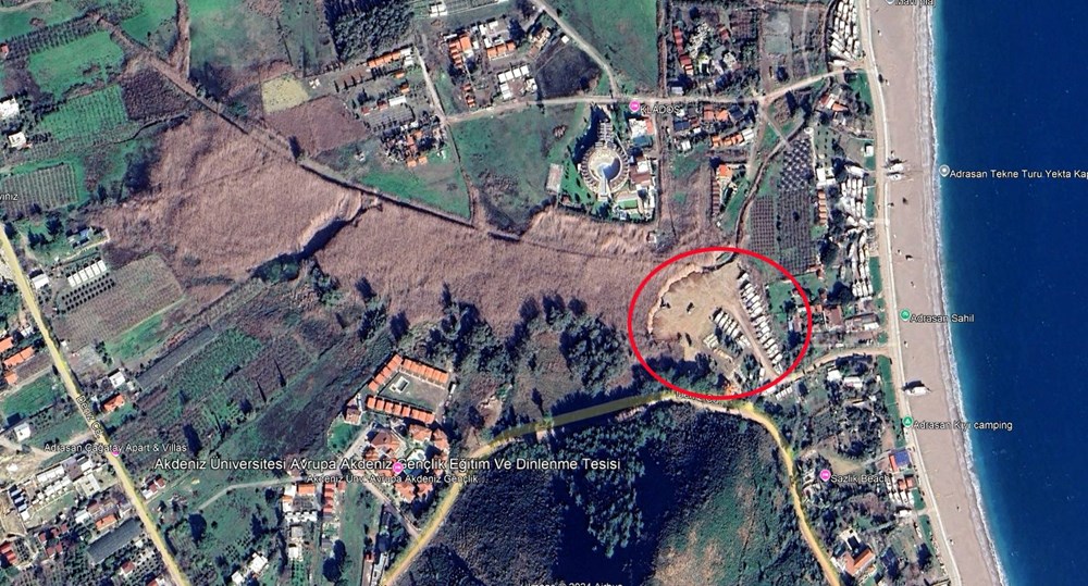 Antalya’da
bir göl, otopark oldu! 19 yıllık adım adım değişim uydu fotoğraflarında - 8