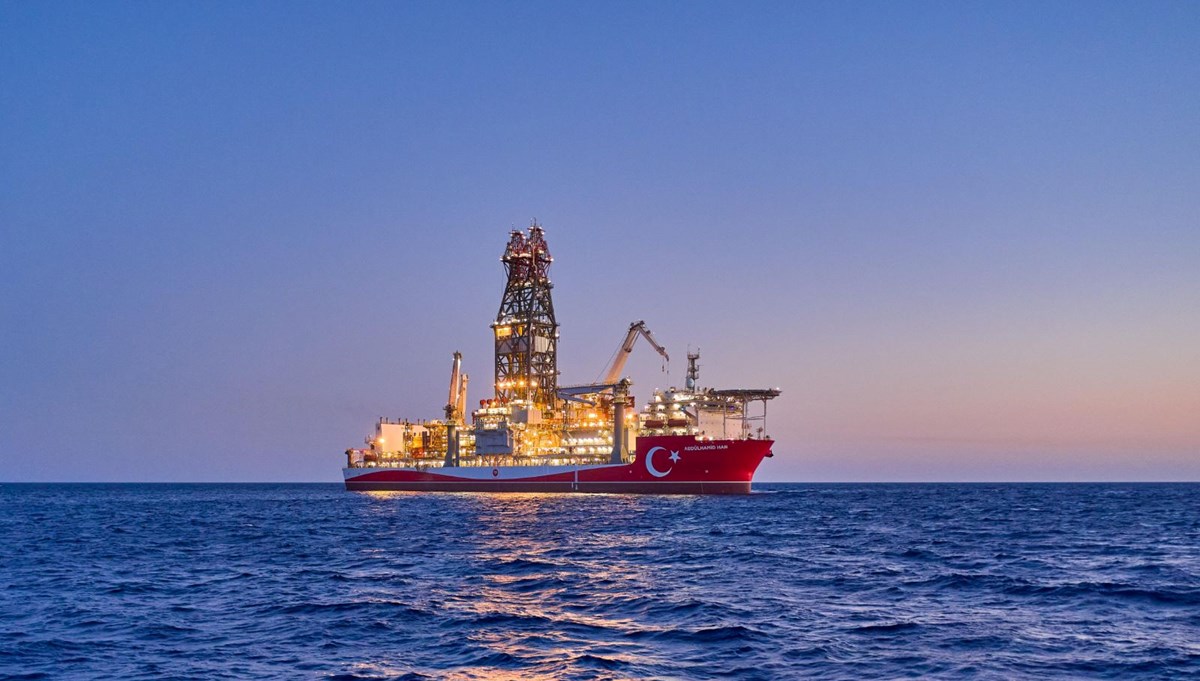 Yeni sondaj gemisi Türkiye’de Yeni sondaj gemisi Türkiye’de