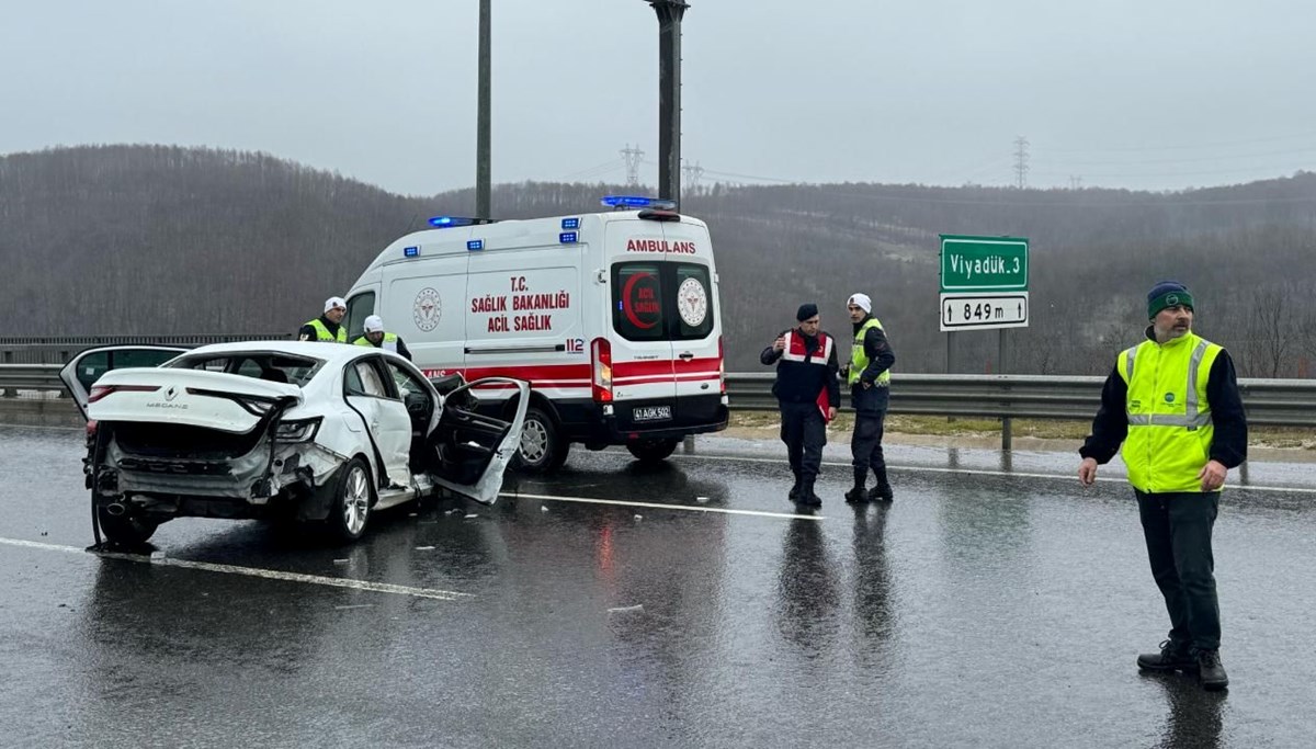 Kuzey Marmara Otoyolu'nda zincirleme kaza: 5 yaralı