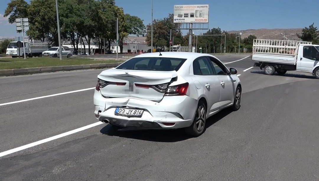 Elazığ’da trafik kazası: 3 yaralı