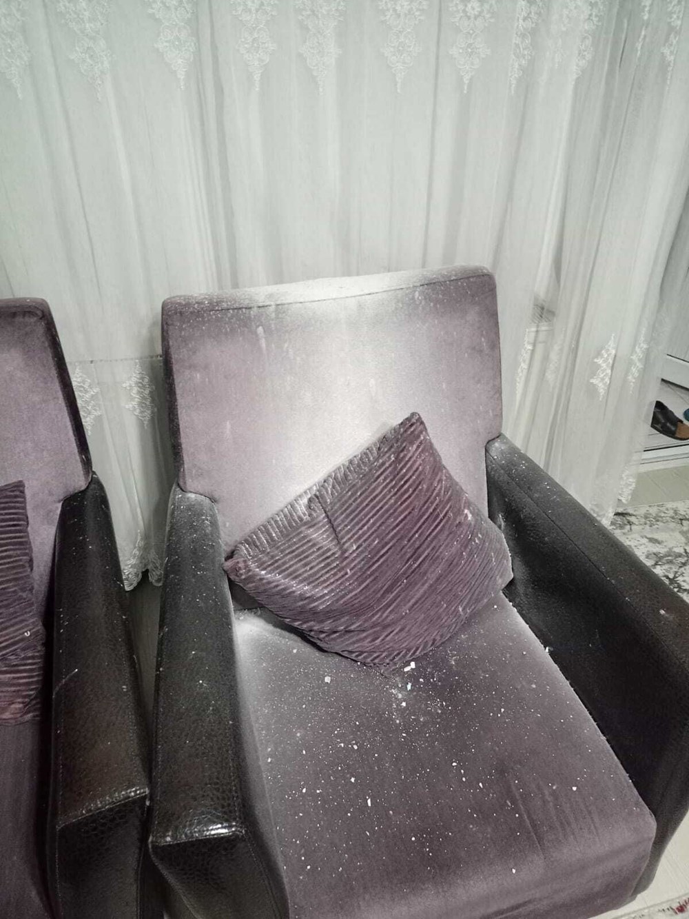 Üst katta oturan kardeşten akılalmaz kötülük 74 wOWs3DUHO0aEGrFgC2WzRQ