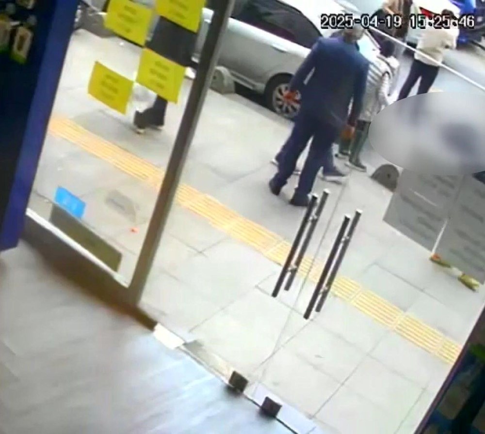 wOm8URN 3k2WN6w om0OYw