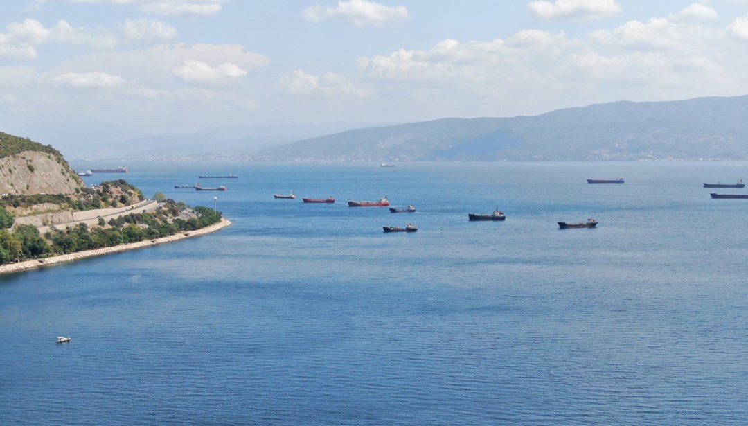 İzmit Körfezi'nde gemi yoğunluğu