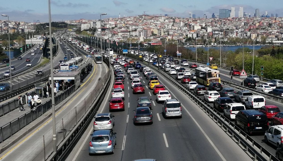 İstanbul trafiğinde 15 Nisan hazırlığı: Emniyetten 24 saat sürecek yasak