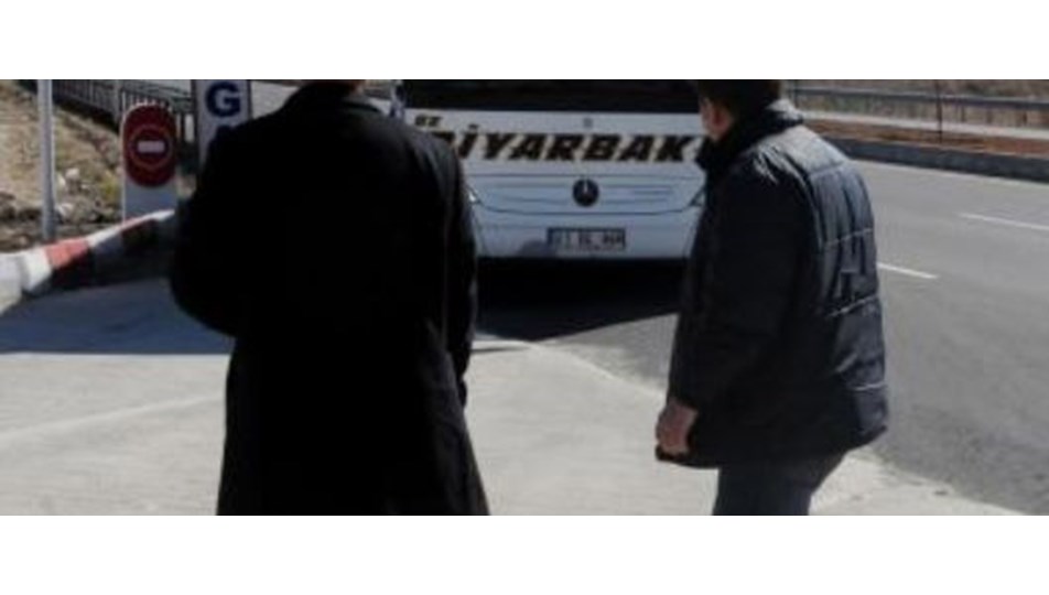 4 çocuk PKK'ya giden yoldan çevrildi