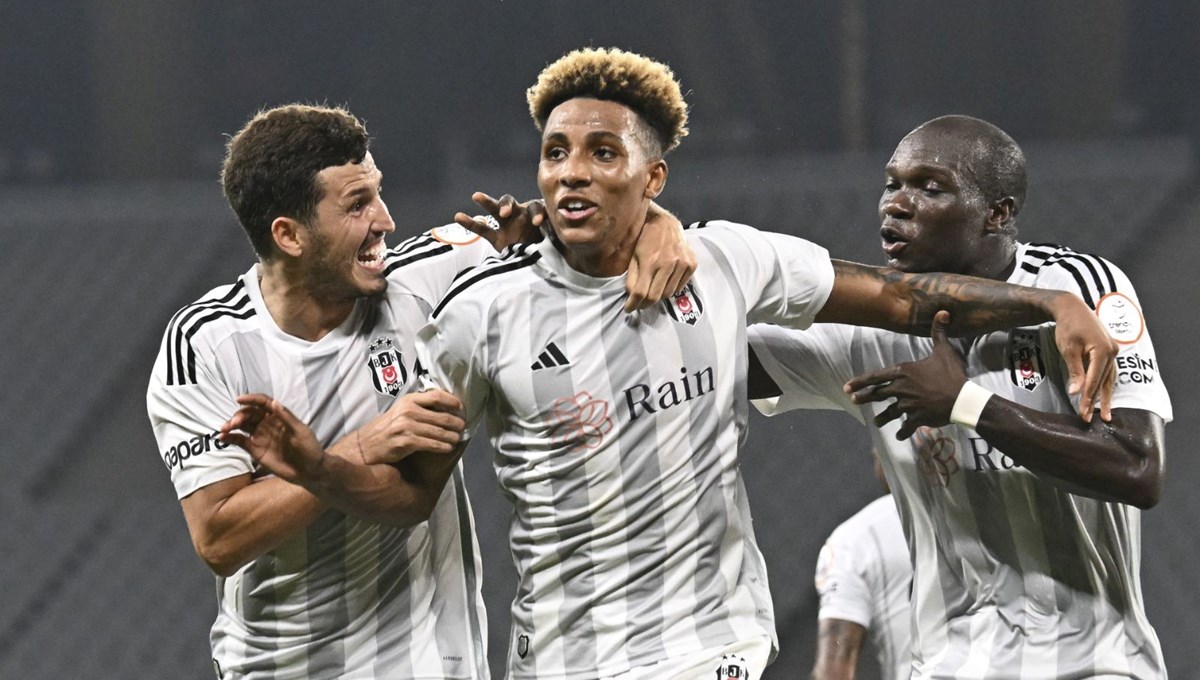 Süper Lig'de 1. hafta | Fatih Karagümrük 0-1 Beşiktaş (Maç sonucu) Süper Lig'de 1. hafta | Fatih Karagümrük 0-1 Beşiktaş (Maç sonucu)