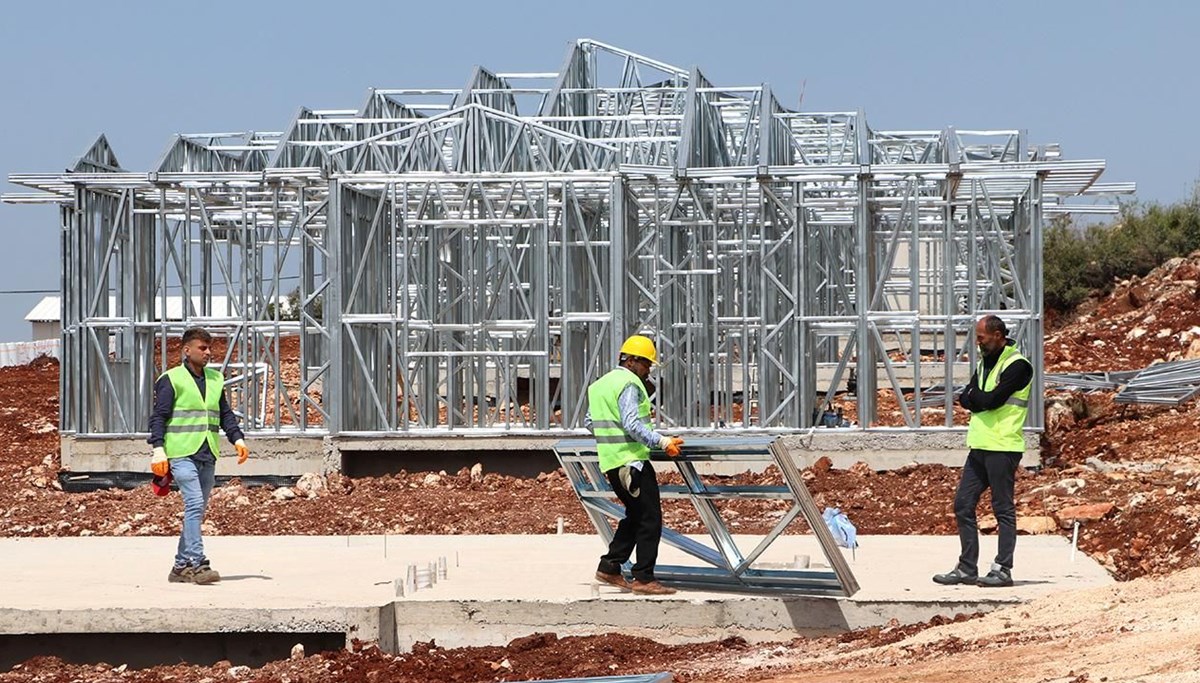 100 bin çelik köy evi: Deprem bölgesinde 6 ay içinde teslim edilecek