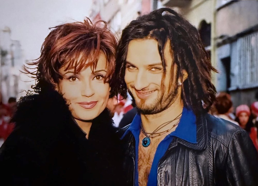 Cenk Eren'den Ajda Pekkan paylaşımı: Ben yaşlandım o hala genç (Ünlülerin çocukluk ve gençlik halleri) 80 wTqSeLGqY0iSqMlASa7OUQ