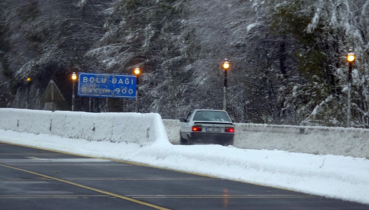 Bolu Dağı'nda ulaşım normale döndü Bolu Dağı'nda ulaşım normale döndü