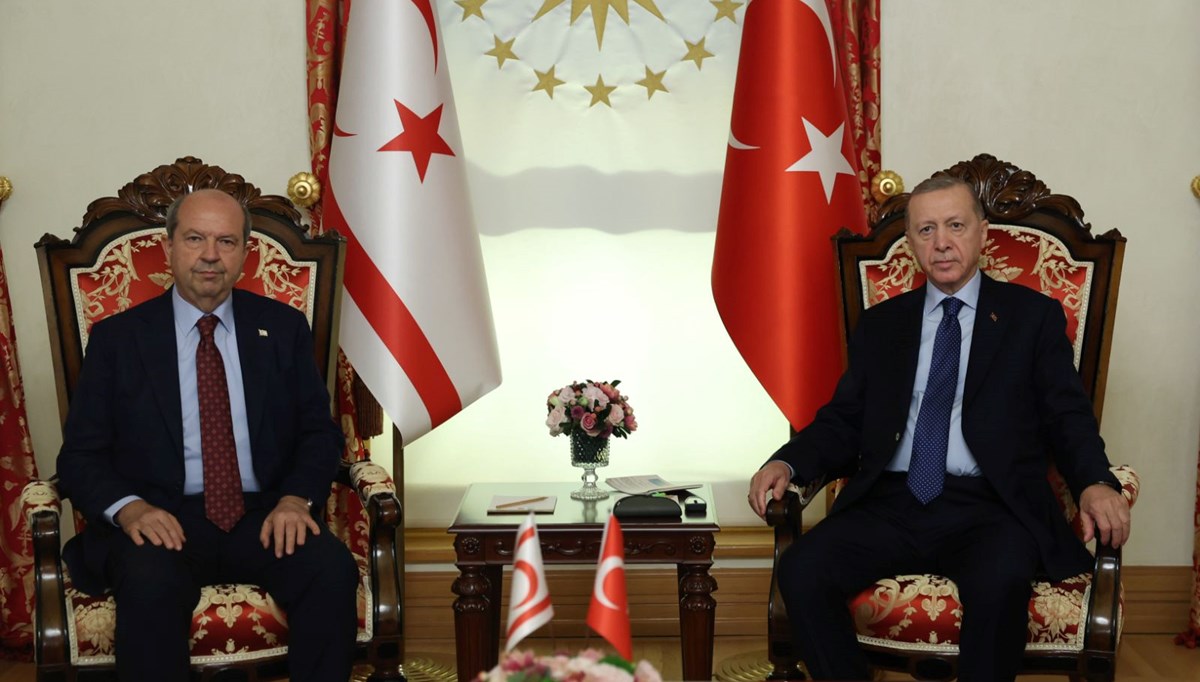 Cumhurbaşkanı Erdoğan KKTC lideri Tatar ile görüştü Cumhurbaşkanı Erdoğan KKTC lideri Tatar ile görüştü