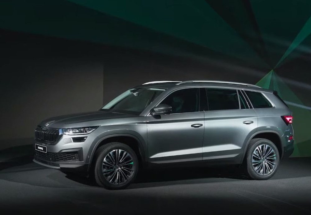 Лампочки шкода кодиак. Skoda Kodiaq 2021. Skoda Kodiak 2021. Шкода Кодиак 2022. Skoda Kodiaq 2020.
