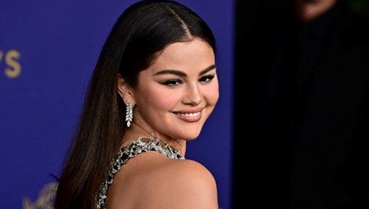 Selena Gomez'in gala tarzına milyonlarca beğeni geldi!