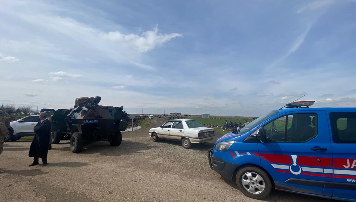 Diyarbakır’da hayvanlar için yol verme kavgası: 3 yaralı