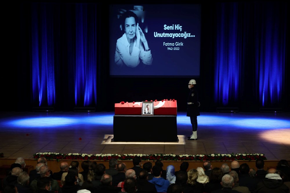 Usta oyuncu Fatma Girik son yolculuğuna uğurlandı - 65