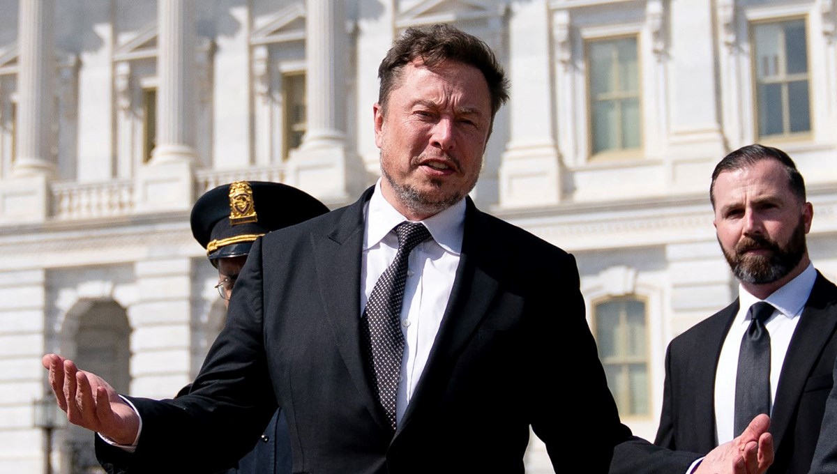 Elon Musk'a dava açıldı: Musk yüzünden tehdit edilip tazice uğradım