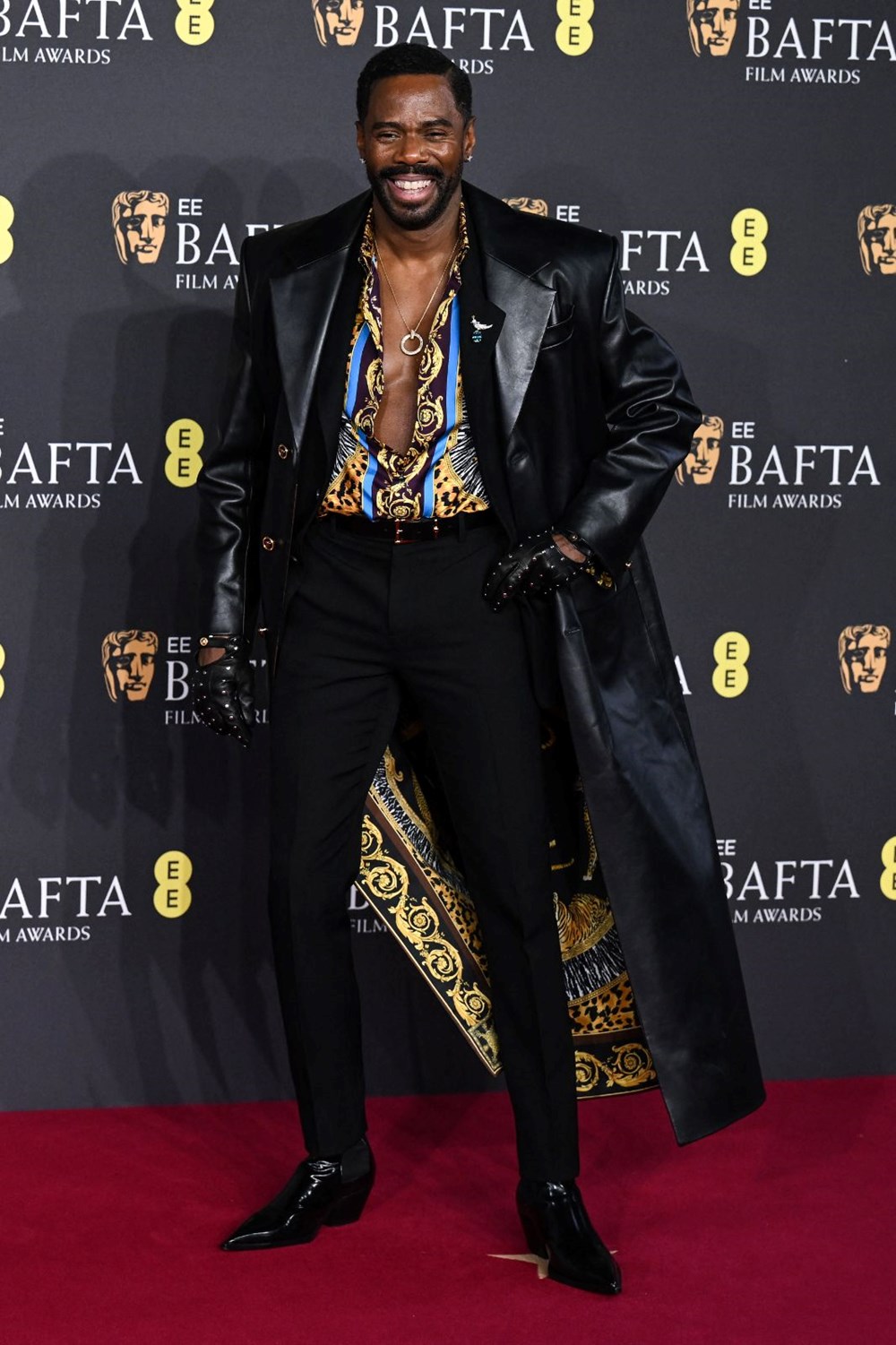 Oscar'a adım adım: BAFTA kırmızı halısının en iyi görünümleri - 11
