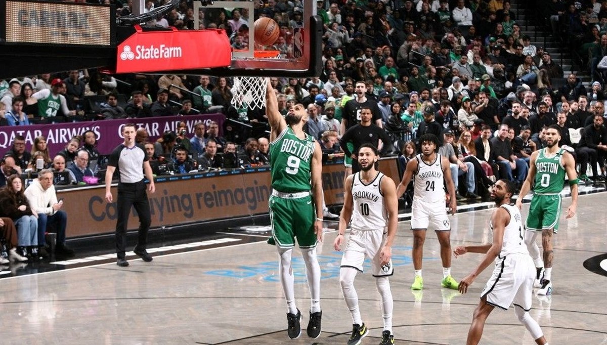 NBA'de Boston Celtics üst üste 5. galibiyetini aldı NBA'de Boston Celtics üst üste 5. galibiyetini aldı