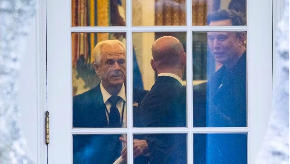 Elon Musk'tan Trump'ın ticaret danışmanına: