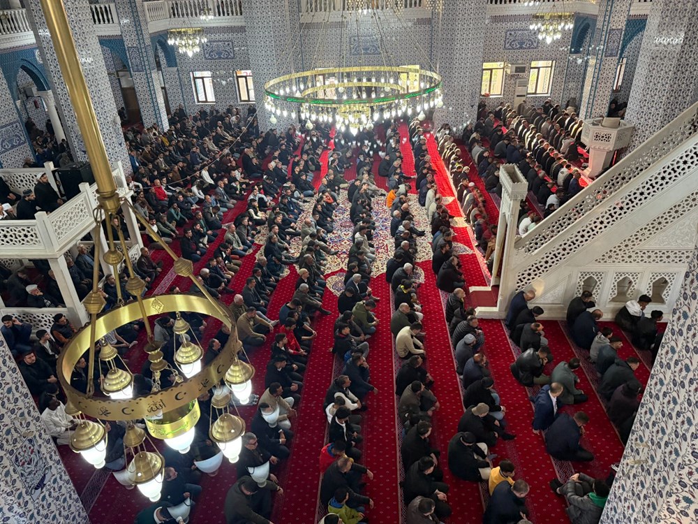 Camilerde bayram namazı coşkusu - 2
