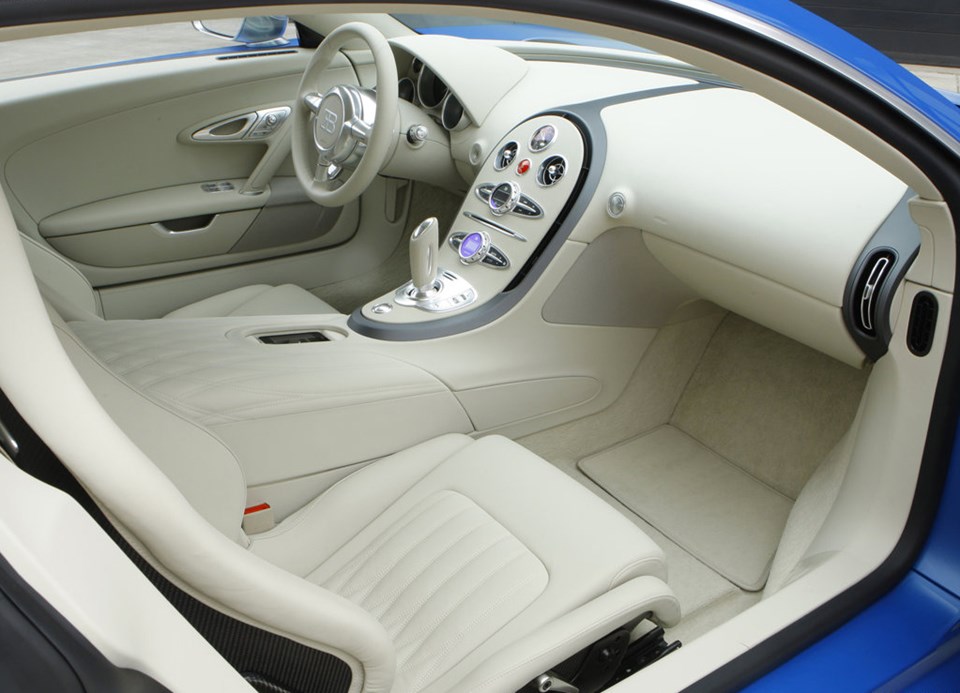 Bugatti’den 100. yıla özel Veyron - 2
