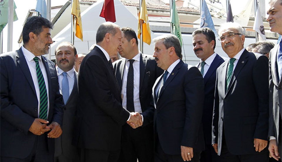 Erdoğan'dan parti liderlerine ziyaret - 1