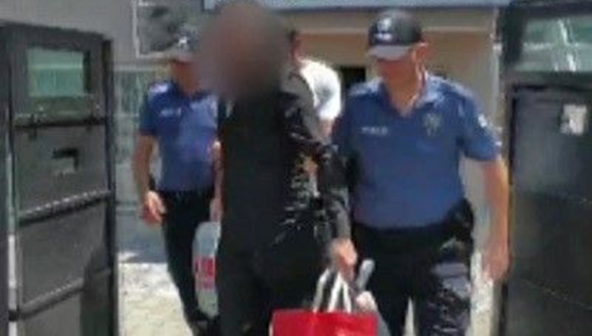 İzmir'de aranan 2 firariye şafak operasyonu İzmir'de aranan 2 firariye şafak operasyonu