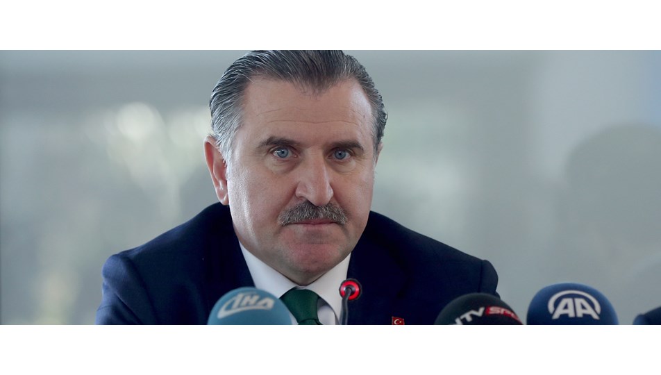 Gençlik ve Spor Bakanı Bak: Türk sporu için acı bir gün
