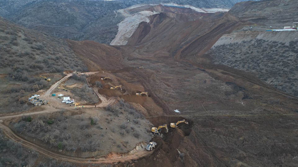 Erzincan'da maden ocağının çevre izin ve lisans belgesi iptal edildi - 2