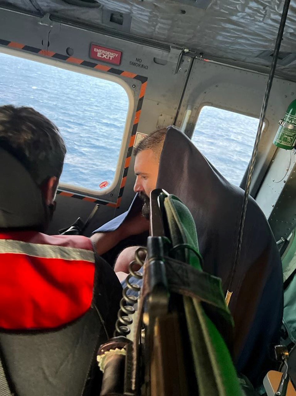 Antalya açıklarında gemi battı: 3 ölü - 1