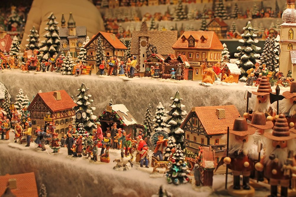 Almanya, almanya turizm, avrupa noel pazarları, avrupa yılbaşı, avusturya, Belçika, Çek Cumhuriyeti, christmas tree, Danimarka, en güzel noel pazarları, Fransa, Gez, noel, noel pazarları, Prag, Seyahat, yılbaşı alışverişi, yılbaşı tatili