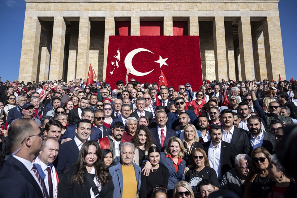 Özel'den Anıtkabir ziyareti - 1