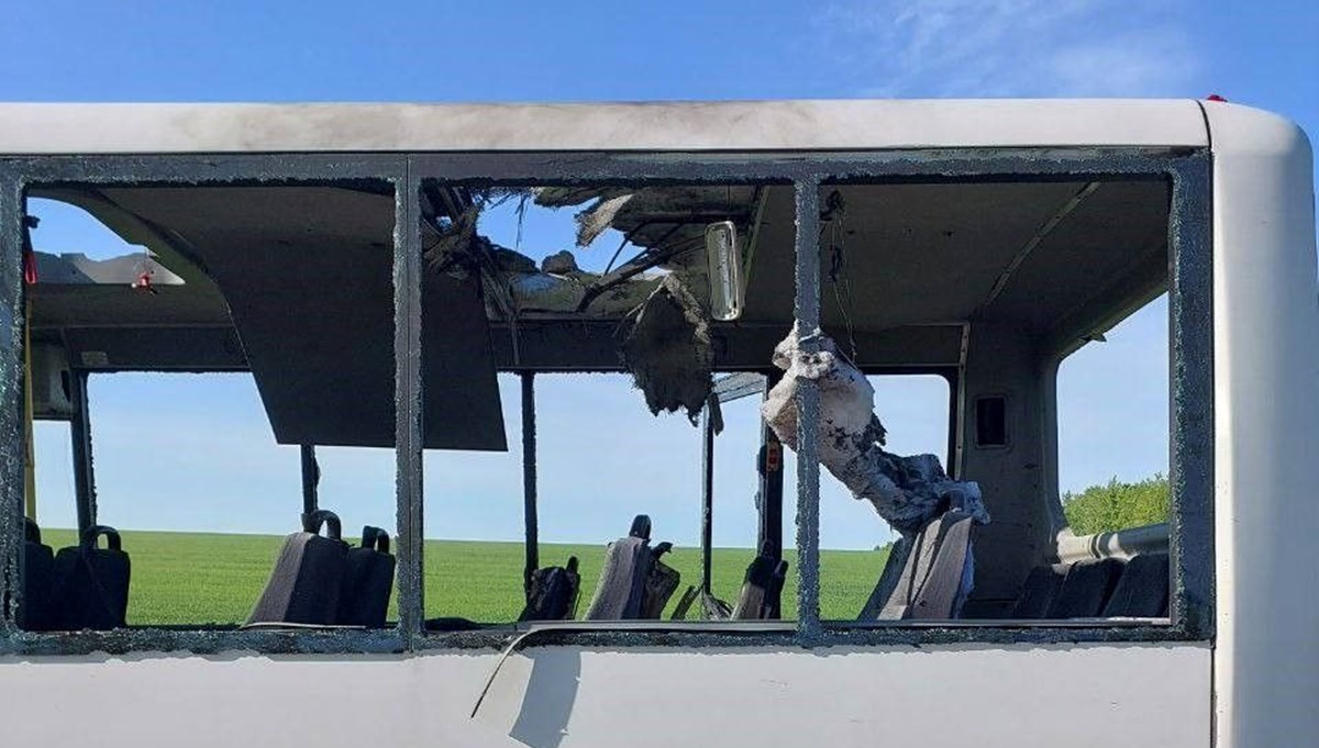 Ukrayna’dan, Rusya’da işçileri taşıyan araçlara saldırı: 6 ölü Ukrayna’dan, Rusya’da işçileri taşıyan araçlara saldırı: 6 ölü