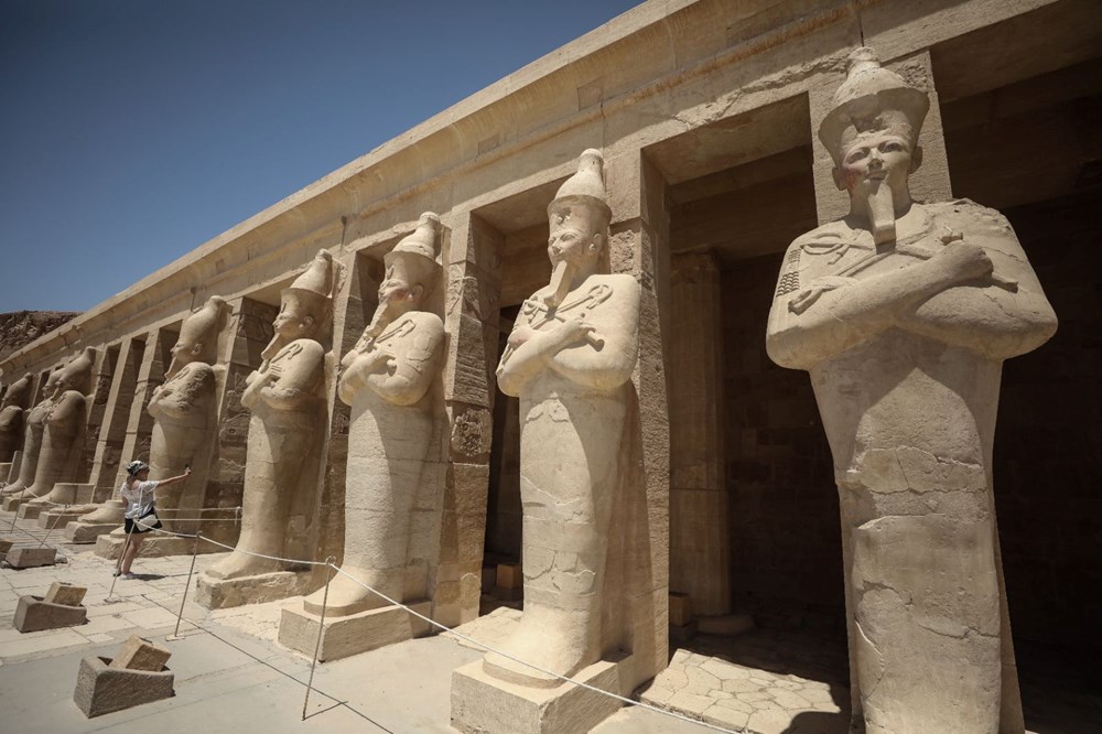 Mısır'ın kadın firavunu Hatşepsut'un tapınağı - 23