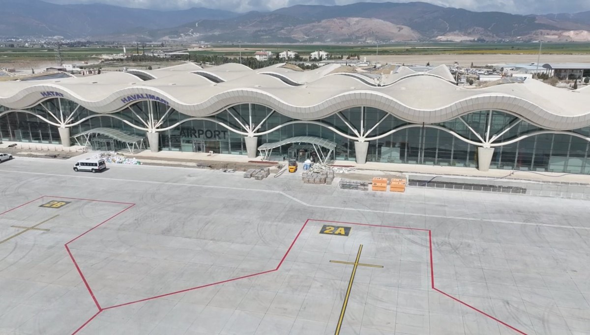 Hatay Havalimanı'nın yeniden açılış tarihi belli oldu