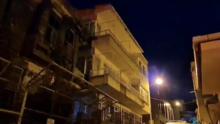 Uykudan uyandılar ne olduğunu şaşırdılar