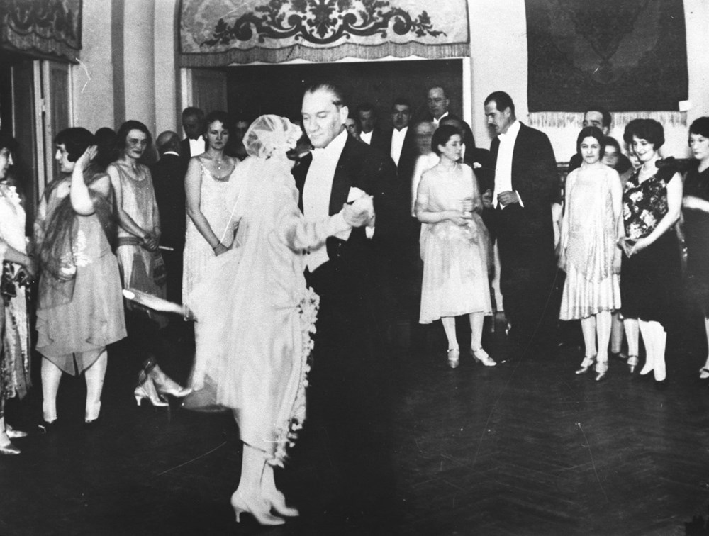 Mustafa Kemal Atatürk'ün ebediyete intikalinin 86. yılı (10 Kasım 1938) - 25