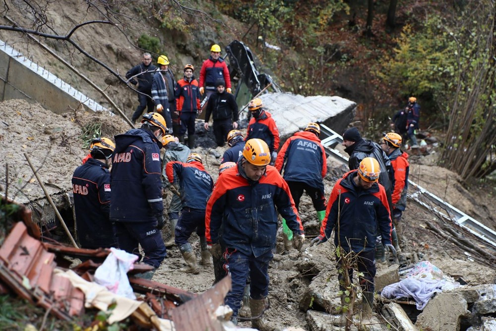 Zonguldak'ta heyelan: Kayıp 2 kişinin cansız bedeni bulundu - 2