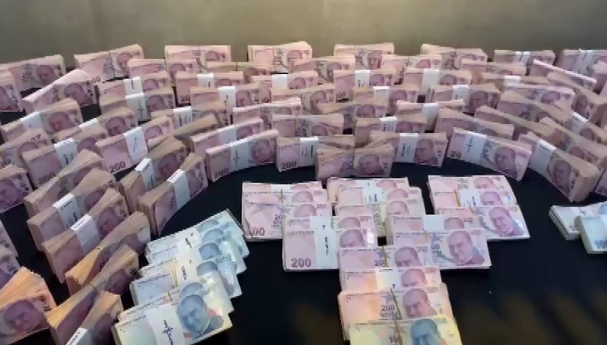 operasyonda ele geçirilen paralar
