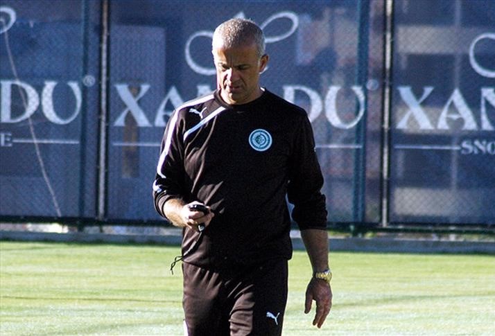 Oğuz Çetin bir dönem Azerbaycan Premier Lig takımlarından Hazar Lenkeran