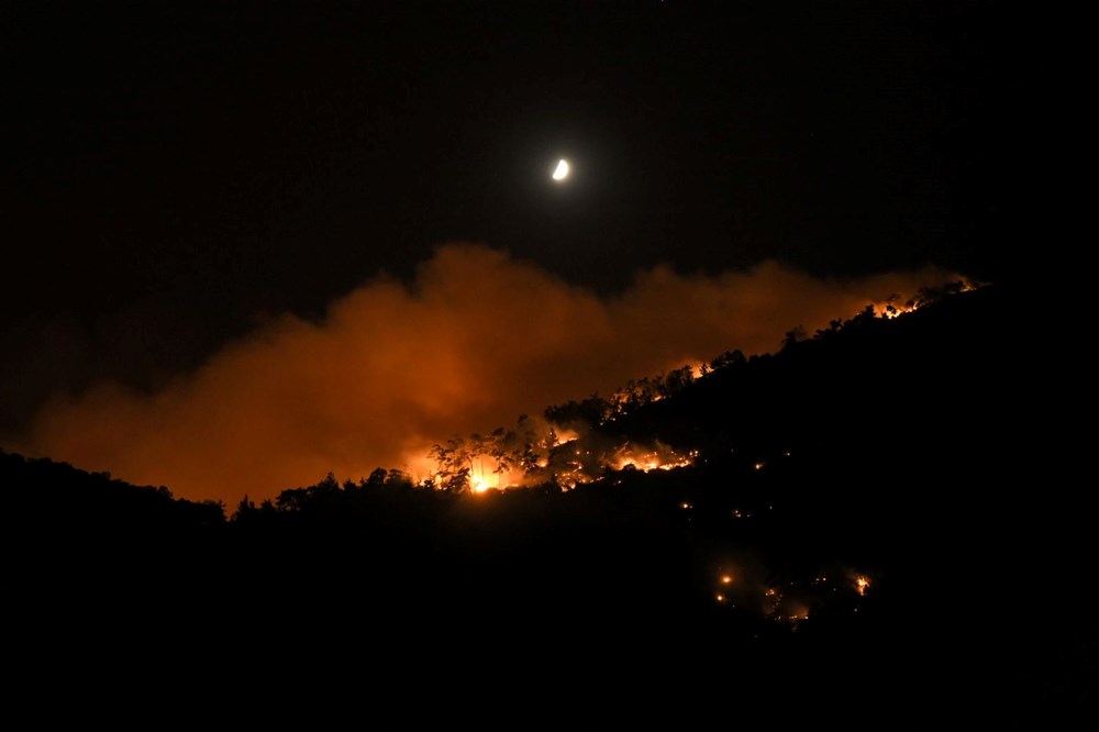 Çeşme'de orman yangını sürüyor - 5