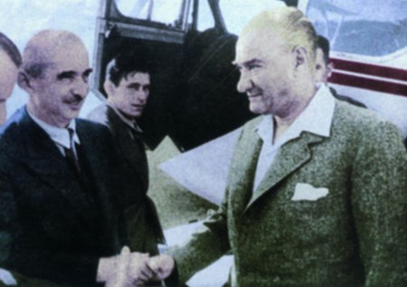 genelkurmay dan renkli ataturk