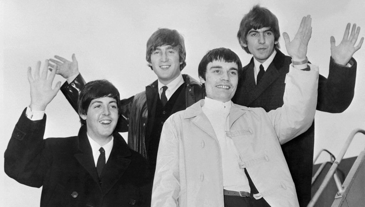 The Beatles'ın hiç yayınlanmamış 275 fotoğrafı Paul McCartney'in yeni kitabında yer aldı