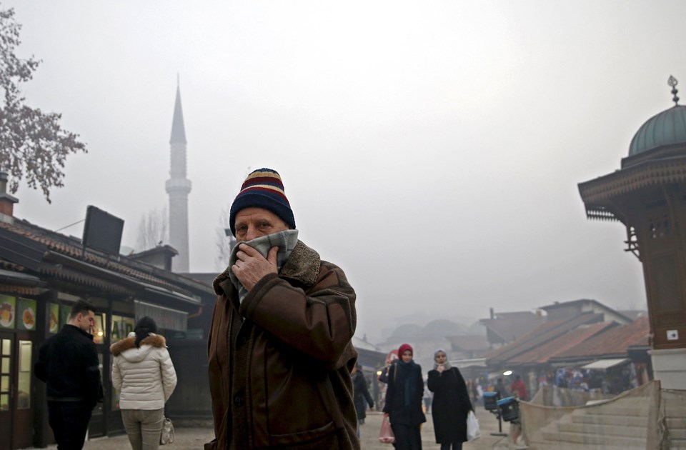 Saraybosna'da hava kirliliğinden dolayı okullar tatil edildi - 1