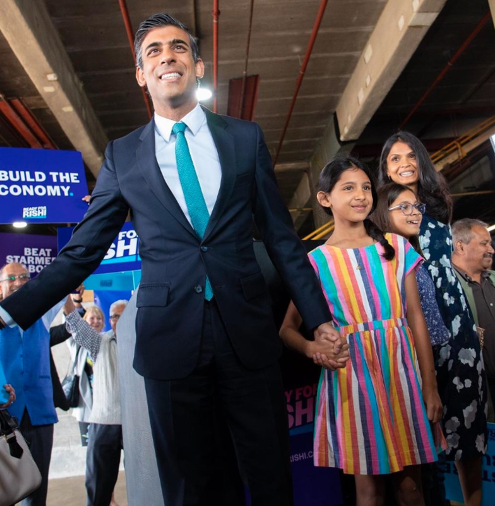 İngiltere'nin yeni First Lady’si Başbakan Rishi Sunak’ın eşi Akshata Murthy servetiyle dikkat çekiyor - 3
