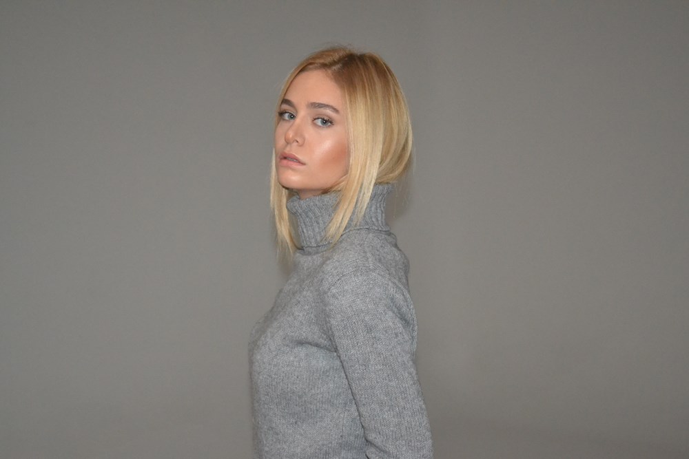 Seren Deniz Yalçın Aşkta her yol mübahtır (Yüksek Sosyete�nin Sude�si