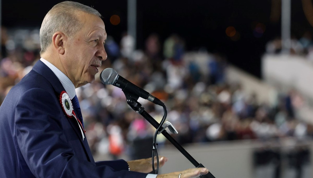 Erdoğan: Terör saldırıları sürdükçe geri dönüşler vakit alacaktır